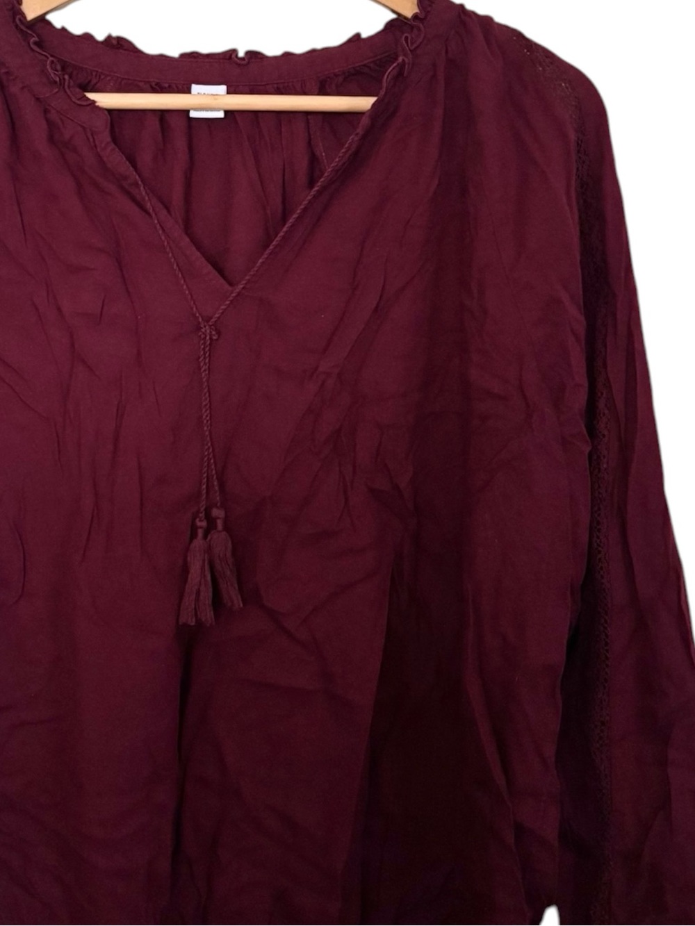 💥 Old Navy Burgundy Lace Accent Long-Sleeve Peasant Top